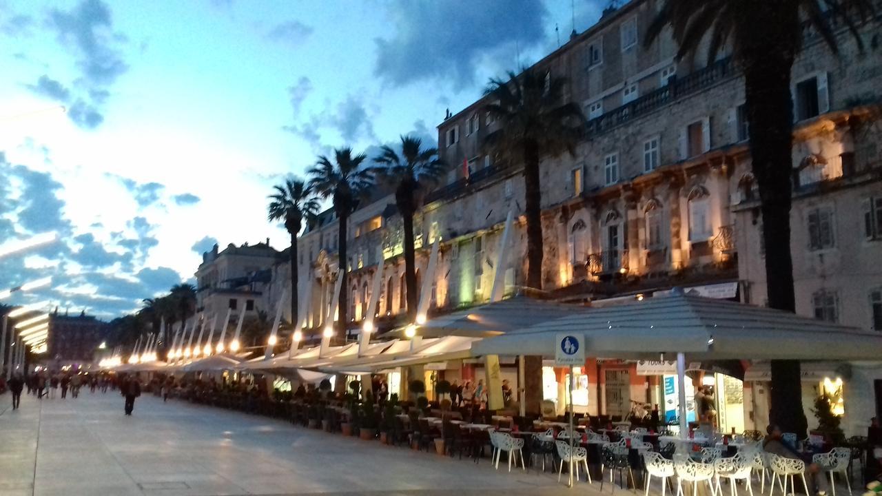 Apartament Crvena Orhideja Split